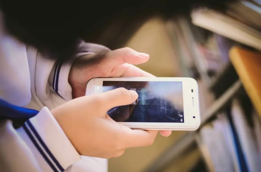 這些原因導致的信號難題，都可以用手機信號放大器